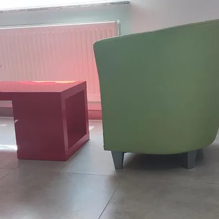 R0 Avec Salle De Bain Partagee Pres De L'hopital De La Citadelle A Homestay Liege